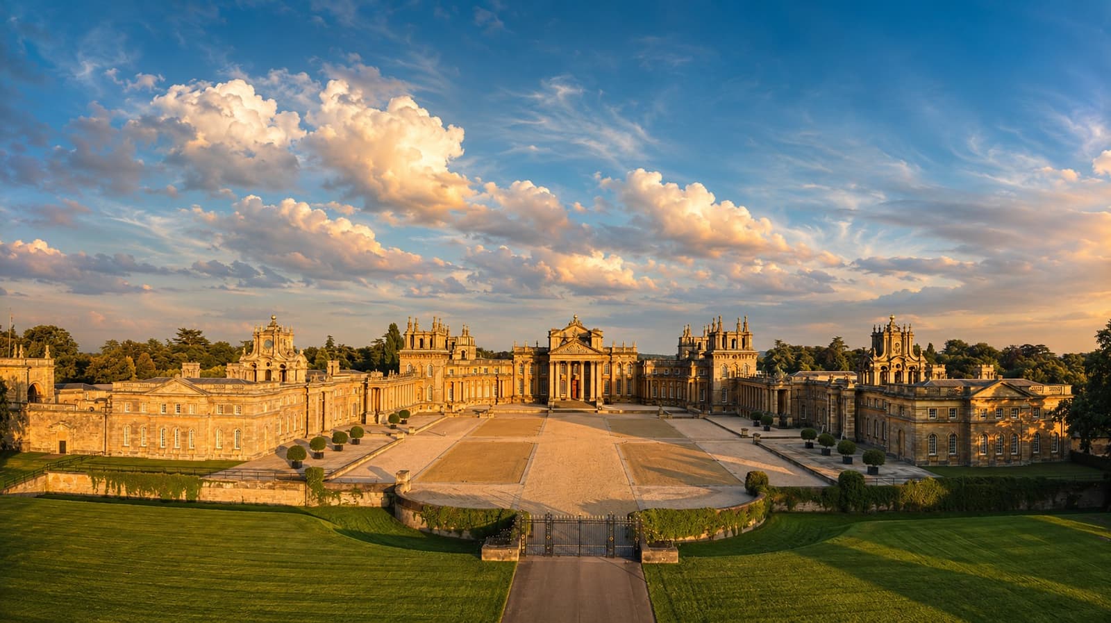 Blenheim Palace, Oxfordshire - Heritage Places to Visit in the UK