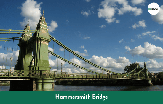 Hammersmith Bridge on the Boat Race course
