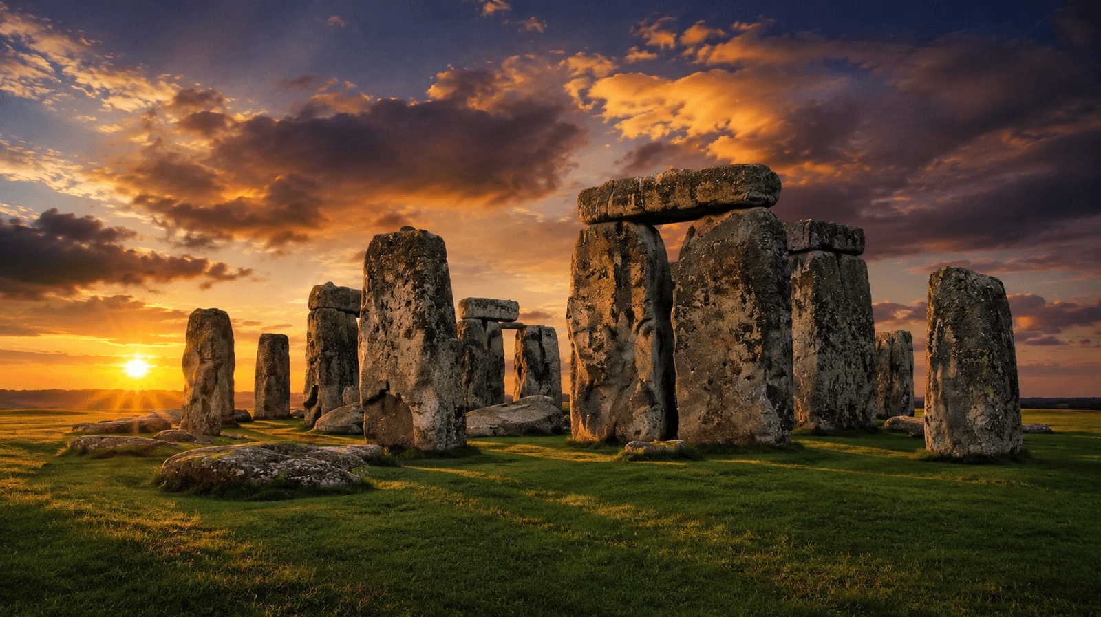 Stonehenge, Wiltshire - Heritage Places to Visit in the UK