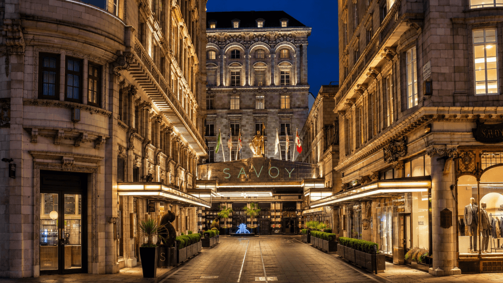 The Savoy (Strand, WC2)