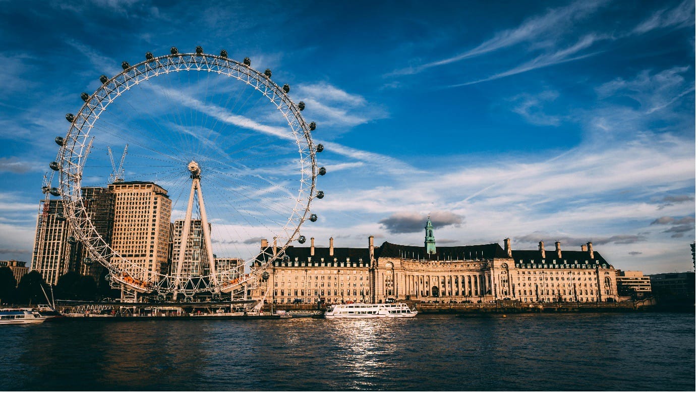 Exploring London with a Heathrow Airport Chauffeur Exploring London with a Heathrow Airport Chauffeur