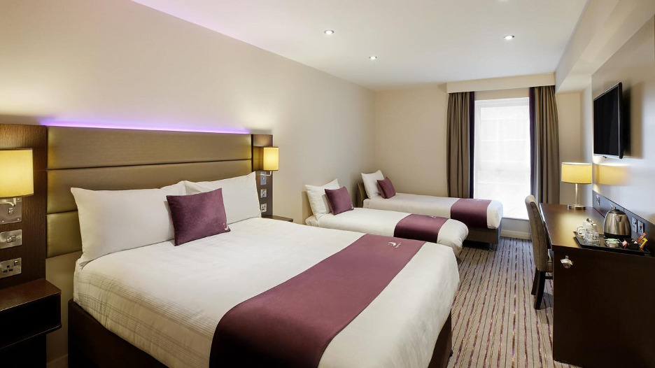 Places to stay near London Heathrow Airport Places to stay near London Heathrow Airport