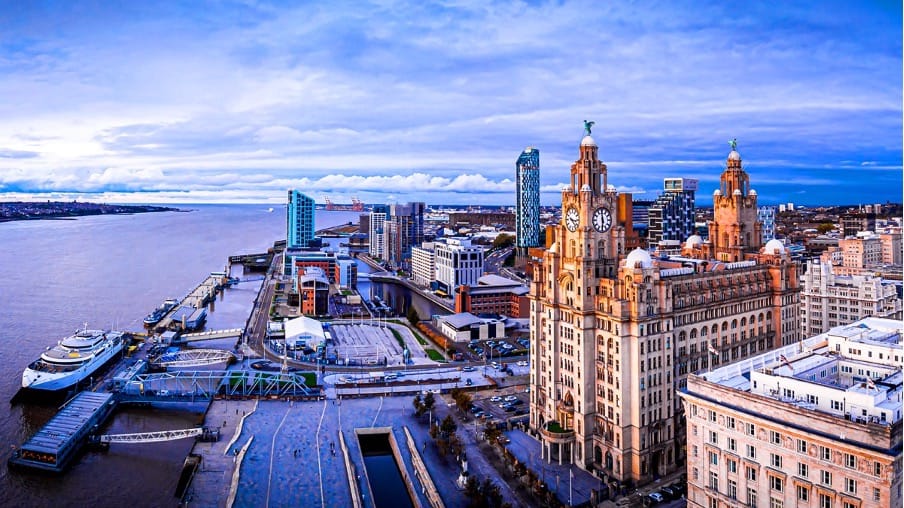 Chauffeur Service for Business Meetings in Liverpool